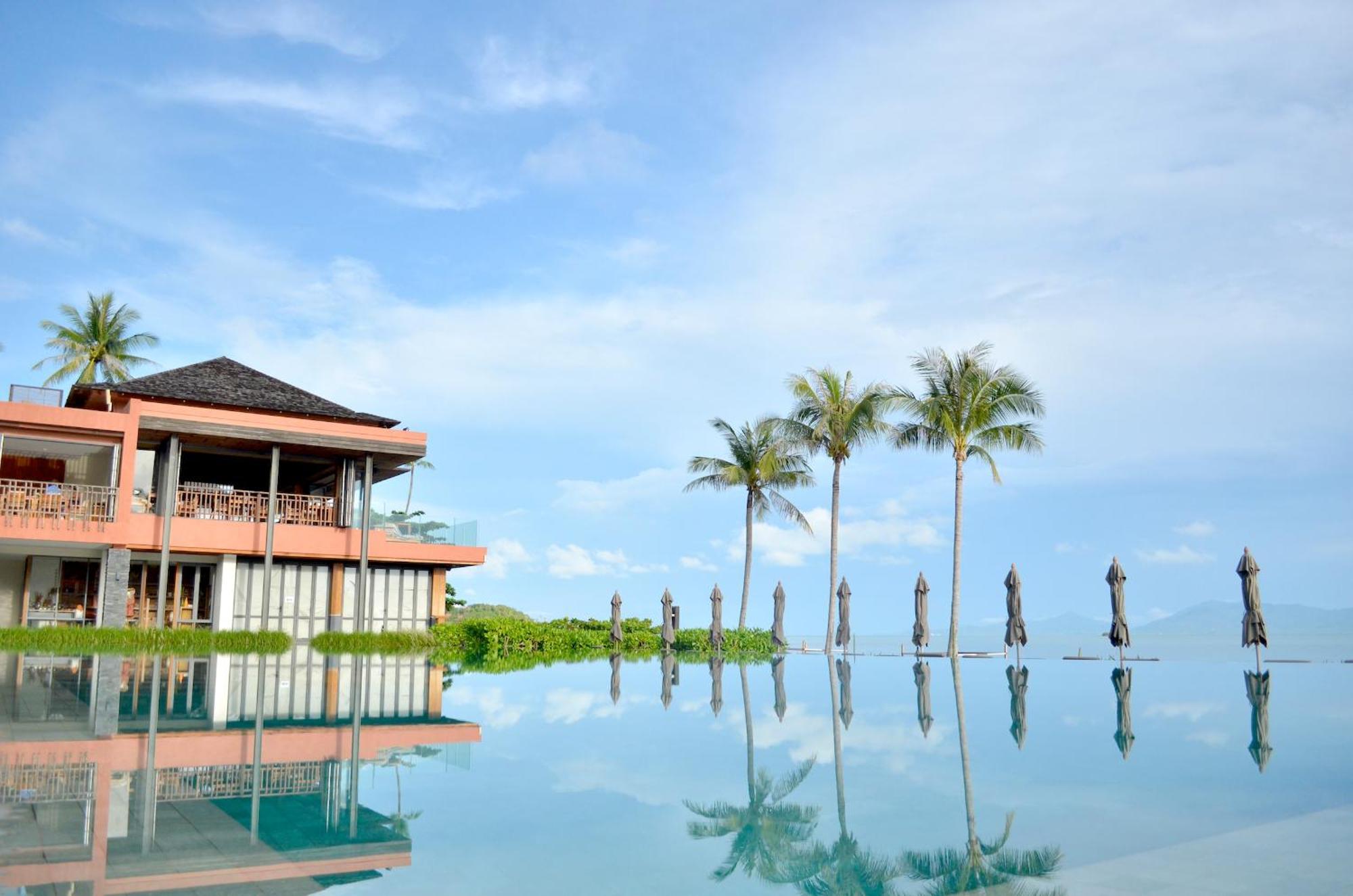 Hansar Samui Resort & Spa - Sha Extra Plus Бопхут Екстер'єр фото The resort's infinity pool